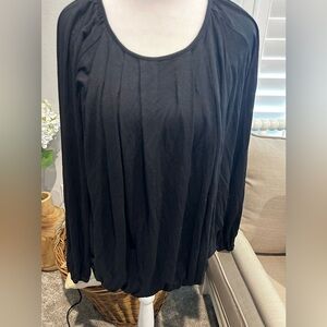 Max Edition Black Long Sleeve Top